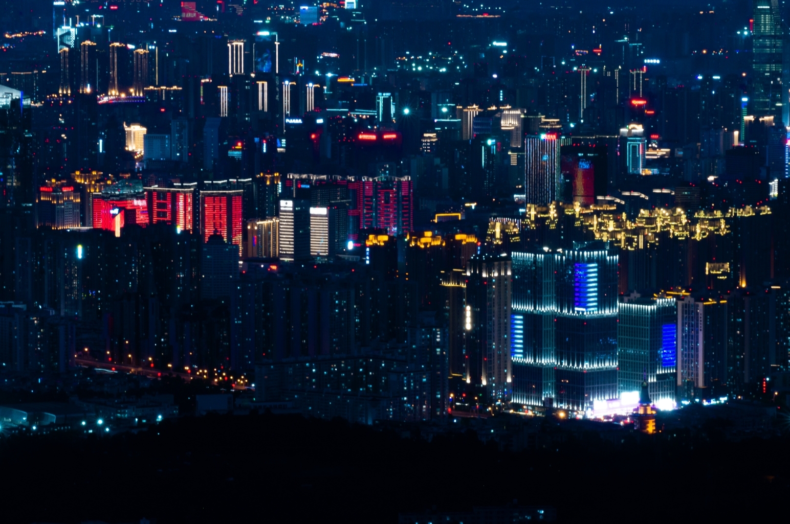 長蟲山夜景最新，探索城市中的自然魅力與夜色之美，長蟲山夜景探索，自然魅力與夜色之美的交融