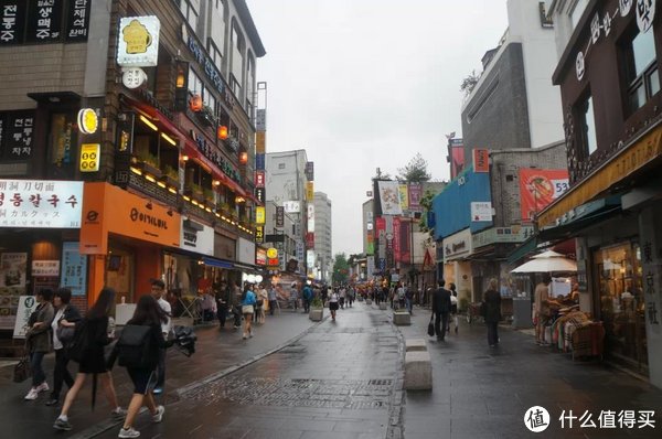 韓國游客如何在上海旅行，深度探索的魅力之旅，韓國游客深度探索上海之旅的魅力體驗(yàn)