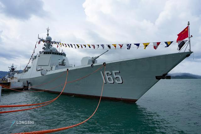 新成員加入，新165湛江艦052D型導(dǎo)彈驅(qū)逐艦正式入列我國海軍序列，新成員亮相！湛江艦052D型導(dǎo)彈驅(qū)逐艦正式加入我國海軍序列