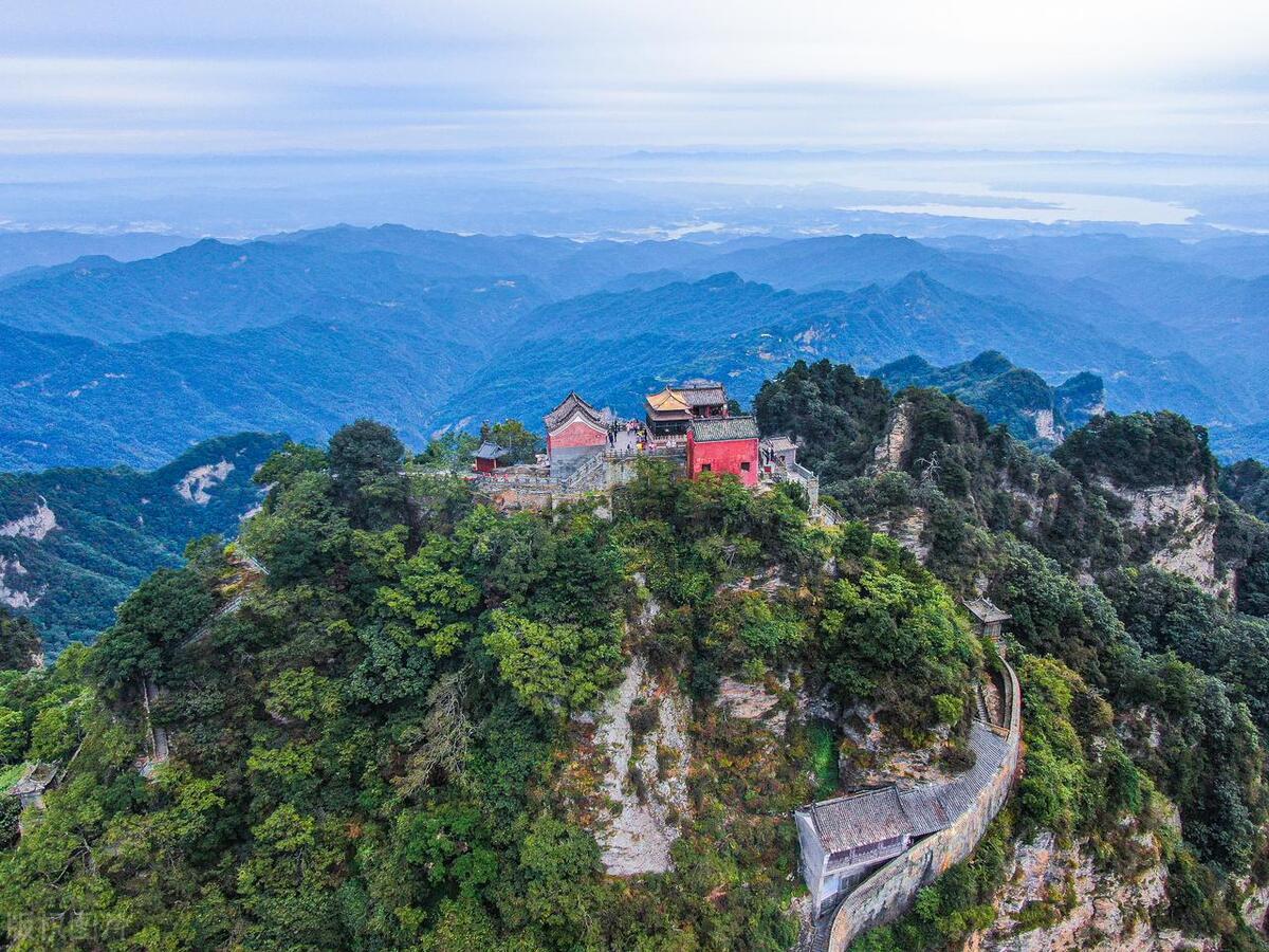 湖北哪里好玩？景點(diǎn)排名及旅游推薦，湖北必游景點(diǎn)排名與旅游推薦攻略